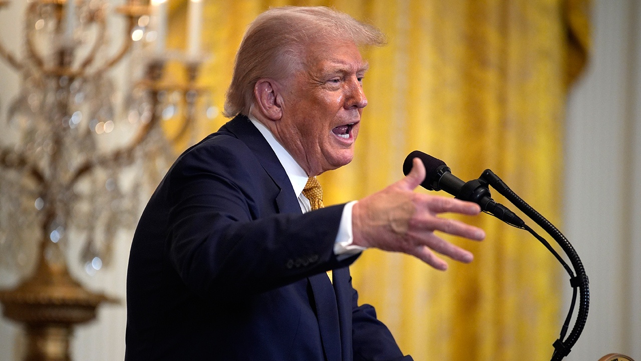 Трамп: США и КНР находятся на завершающей стадии переговоров