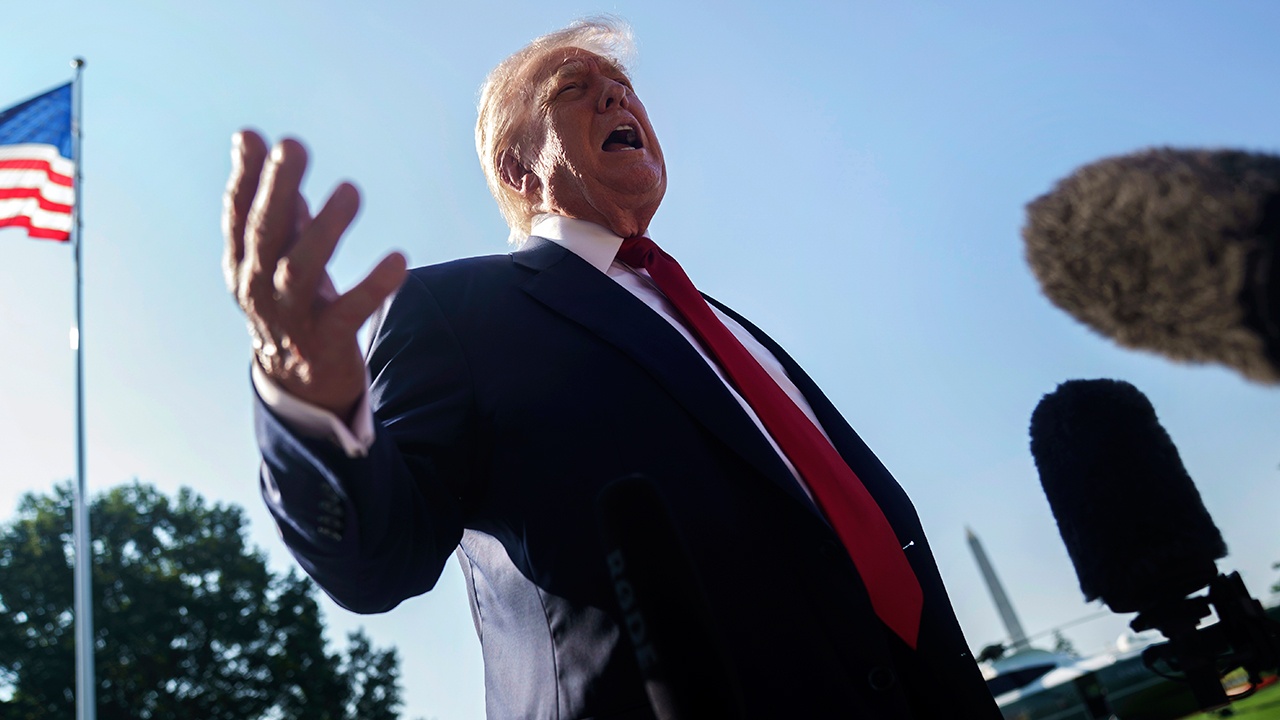 Трамп анонсировал «крупнейшую» торговую сделку с Евросоюзом