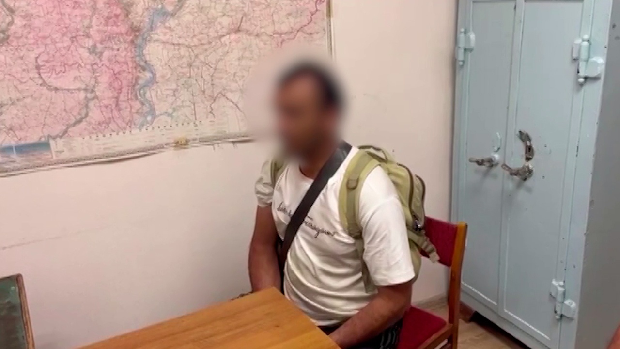 ФСБ показала кадры допроса планировавшего убийство военного в Ростове-на-Дону