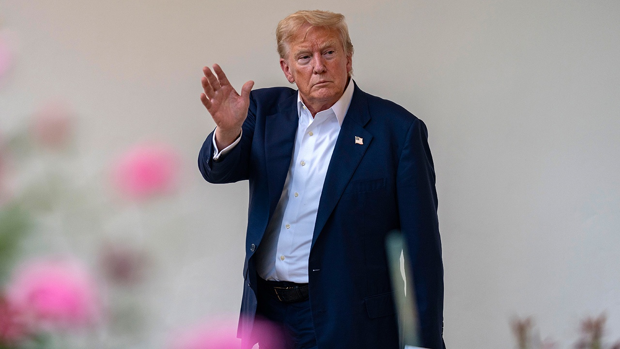 Трамп подписал указ о повышении до 50% пошлин на импорт из Бразилии Трамп подписал указ о повышении до 50% пошлин на импорт из Бразилии