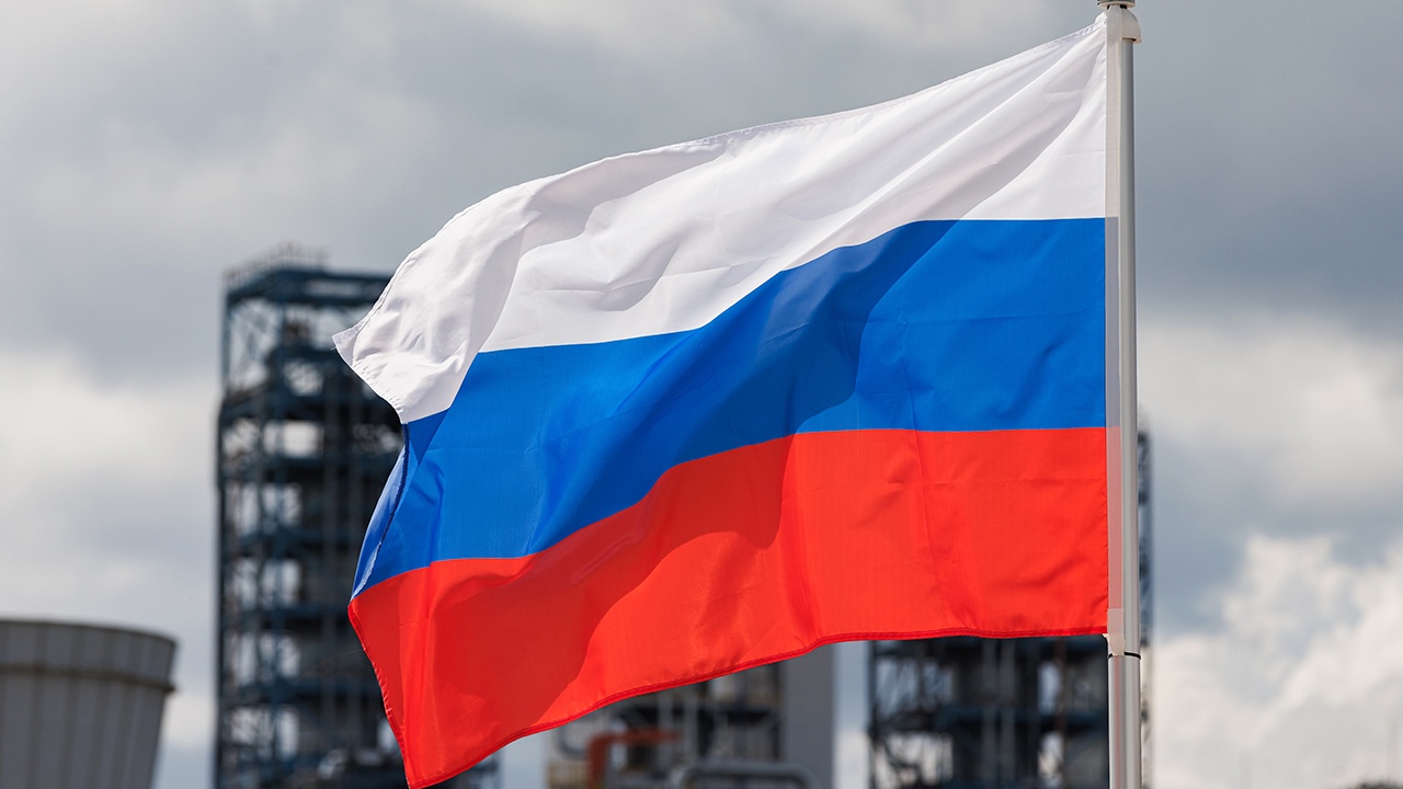 В Кремле заявили об иммунитете России перед санкциями Запада В Кремле заявили об иммунитете России перед санкциями Запада