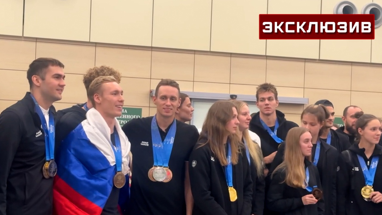 Российские пловцы рассказали, что двигало их к победам на ЧМ в Сингапуре Российские пловцы рассказали, что двигало их к победам на ЧМ в Сингапуре