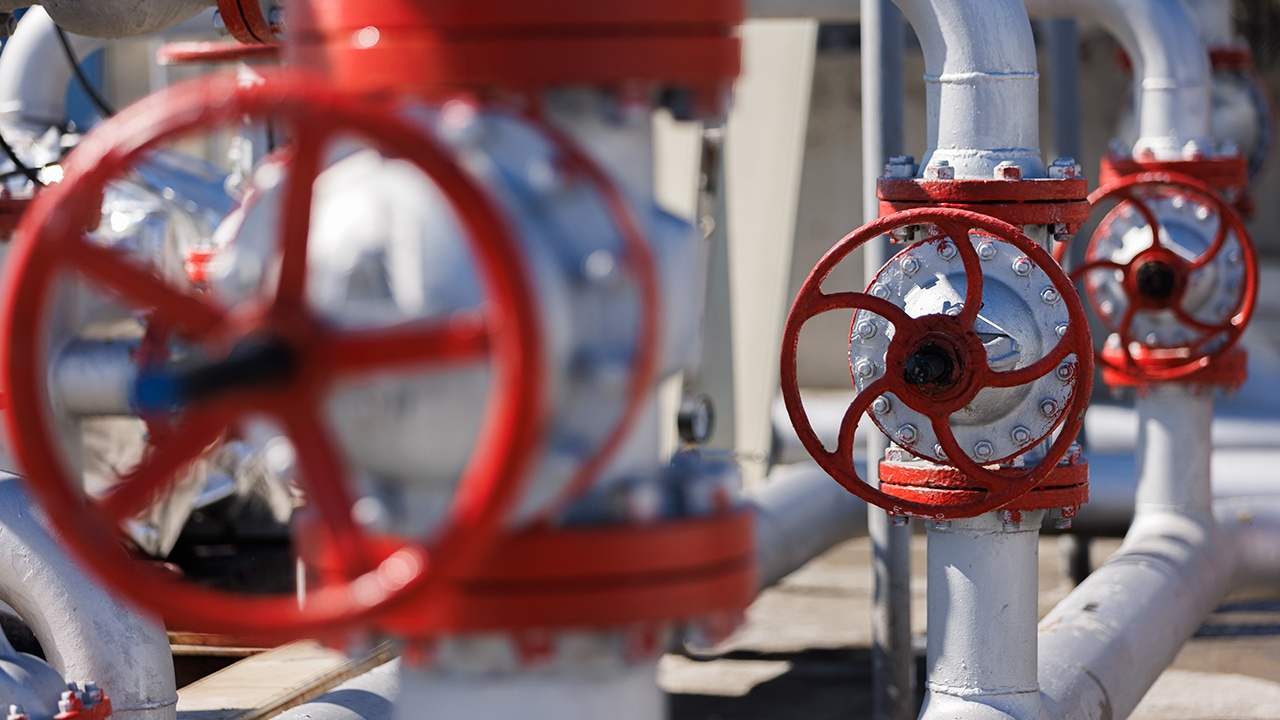 Китай отказался от требований США прекратить закупать нефть у РФ