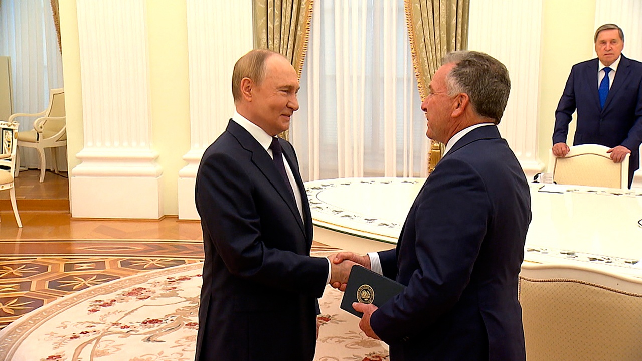 Путин принял в Кремле Уиткоффа Путин принял в Кремле Уиткоффа