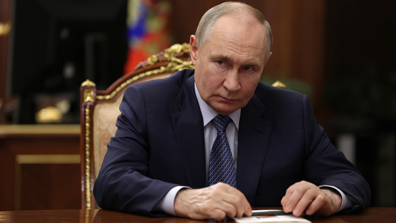 Sohu назвал развертывание «Орешника» предупреждением Путина Трампу Sohu назвал развертывание «Орешника» предупреждением Путина Трампу
