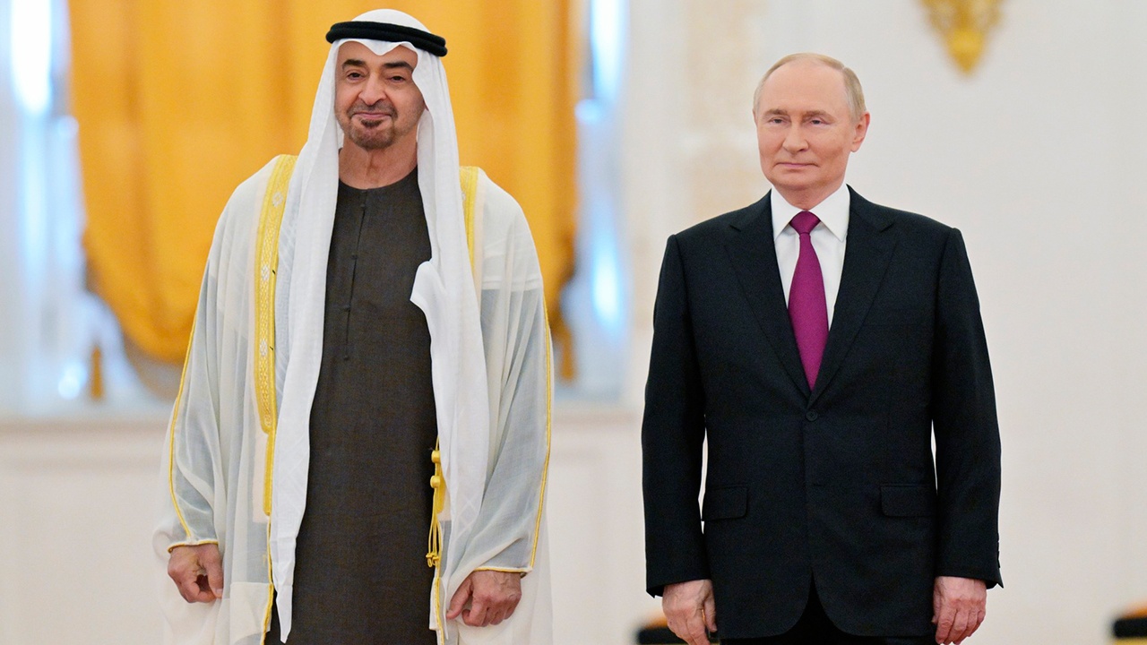 Президент ОАЭ рассказал о встрече с Путиным на русском языке