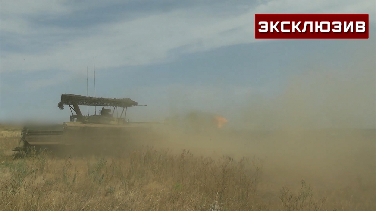 БМП-3 пережила дюжину попаданий FPV на Красноармейском направлении БМП-3 пережила дюжину попаданий FPV на Красноармейском направлении