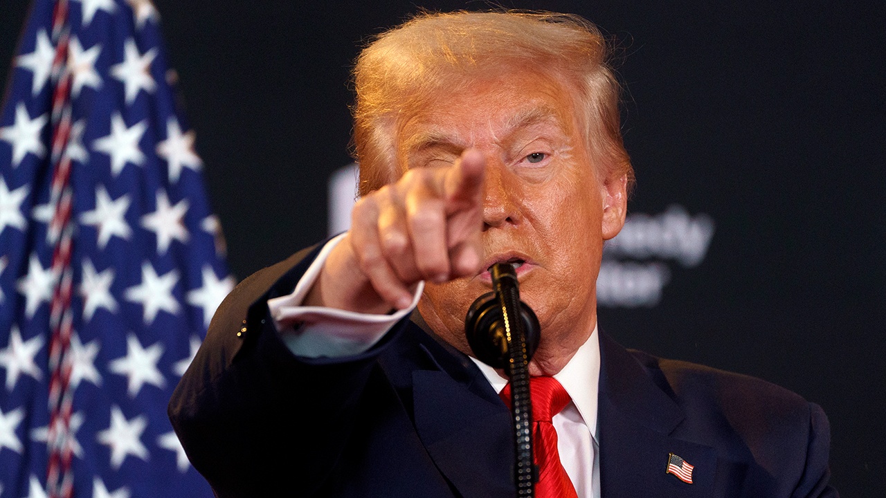 Трамп одобрил иск жены против Хантера Байдена