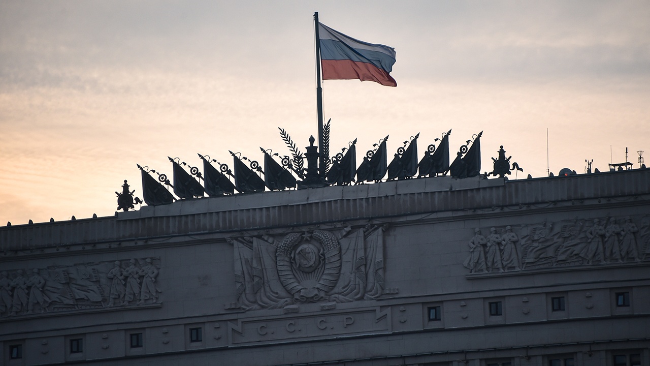 Ночью над регионами России сбили 53 украинских беспилотника