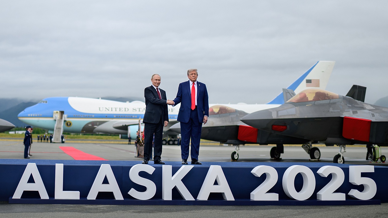 NPR: в отеле нашли документы Госдепа об организации встречи Путина и Трампа