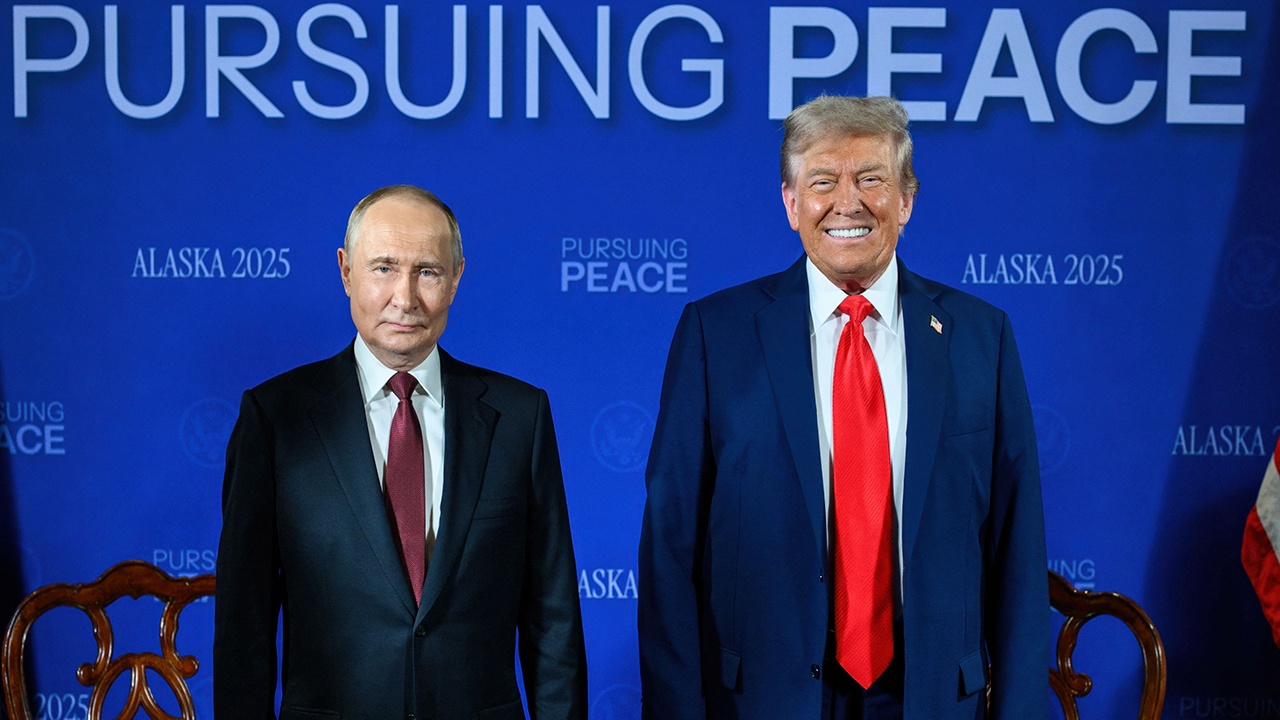 Абу-Даби и Амстердам приветствовали переговоры Путина и Трампа