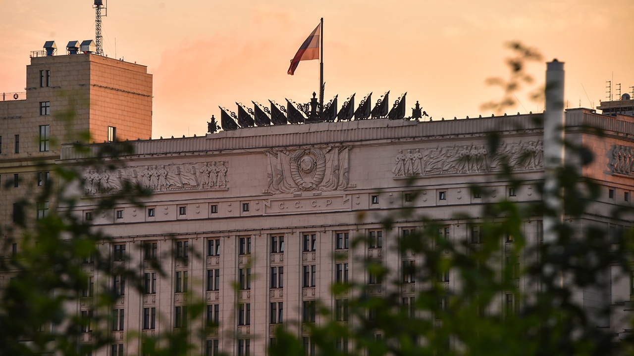 ВС РФ нанесли групповой удар по ВПК, энергообъектам и аэродромам на Украине ВС РФ нанесли групповой удар по ВПК, энергообъектам и аэродромам на Украине