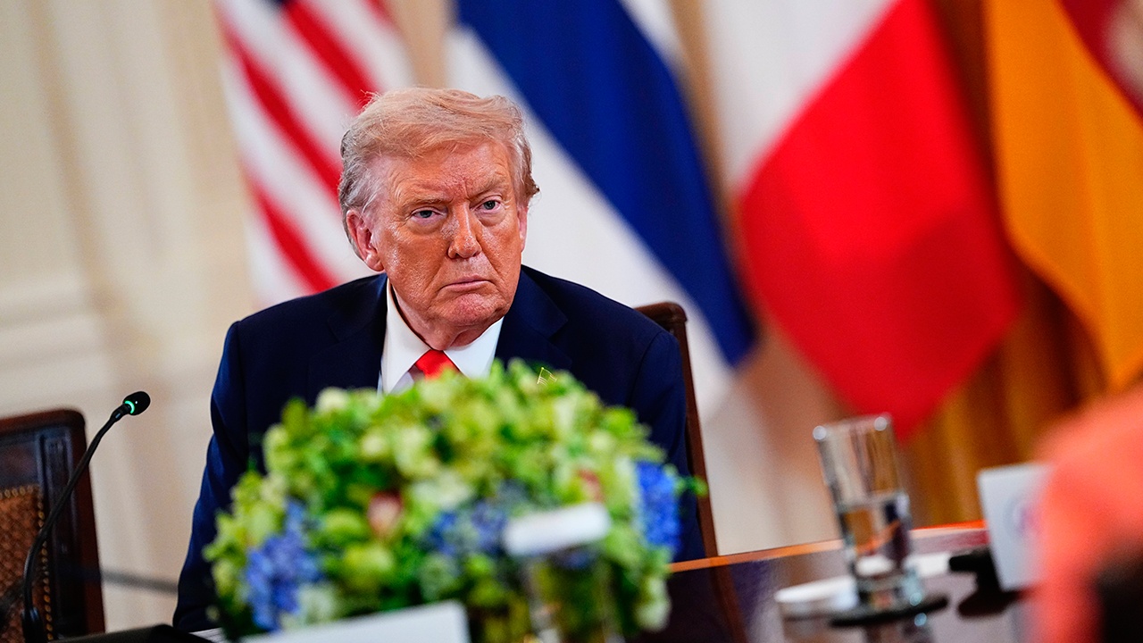 Трамп выступит с заявлением для прессы вечером 22 августа Трамп выступит с заявлением для прессы вечером 22 августа