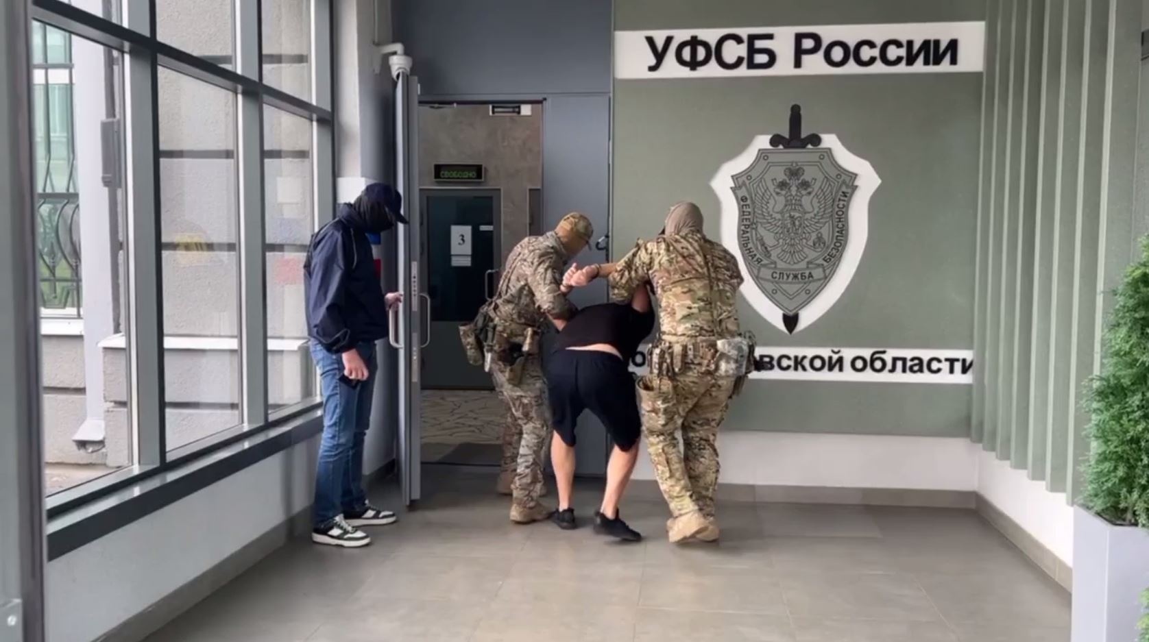 Соучастника убийства генерала Москалика задержали в Саратовской области Соучастника убийства генерала Москалика задержали в Саратовской области