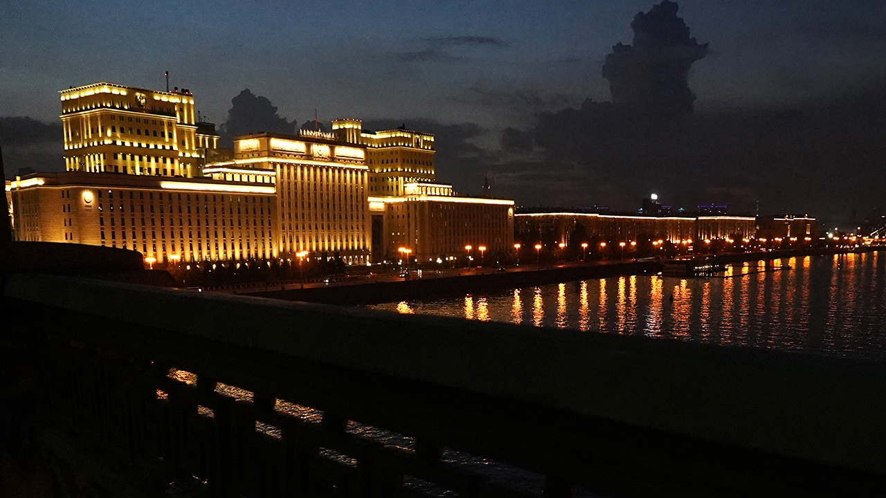 Над Россией вечером сбили семь украинских дронов Над Россией вечером сбили семь украинских дронов