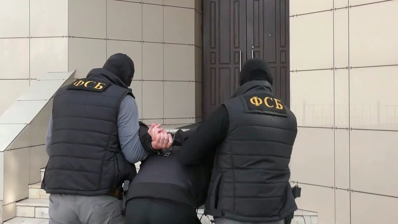 Жителя Тамбовской области задержали за сотрудничество со спецслужбами Украины Жителя Тамбовской области задержали за сотрудничество со спецслужбами Украины
