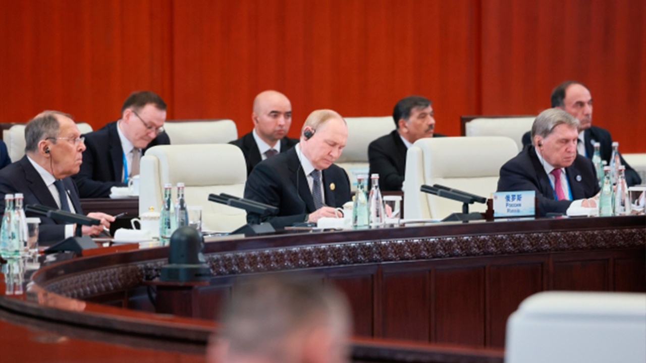 Путин: РФ ценит усилия КНР, Индии и других партнеров по урегулированию на Украине Путин: РФ ценит усилия КНР, Индии и других партнеров по урегулированию на Украине