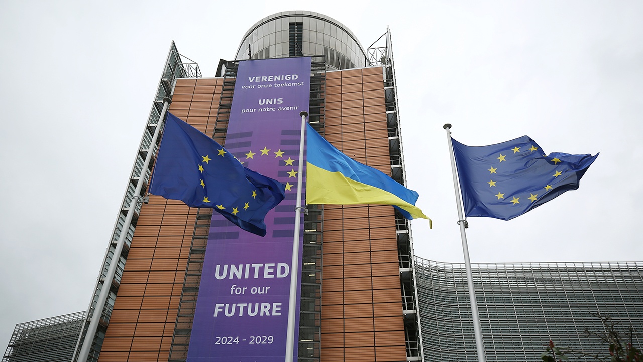 Лидеры ЕС и главы НАТО и Еврокомиссии запланировали встречу по Украине Лидеры ЕС и главы НАТО и Еврокомиссии запланировали встречу по Украине