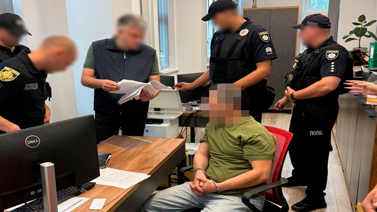 Подозреваемый признался, что убил Парубия из мести властям Украины Подозреваемый признался, что убил Парубия из мести властям Украины
