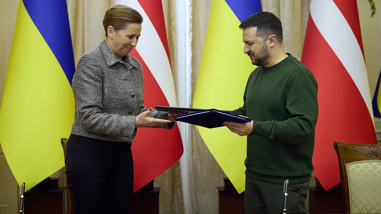 Зеленский заявил, что в Дании построят завод для ВСУ