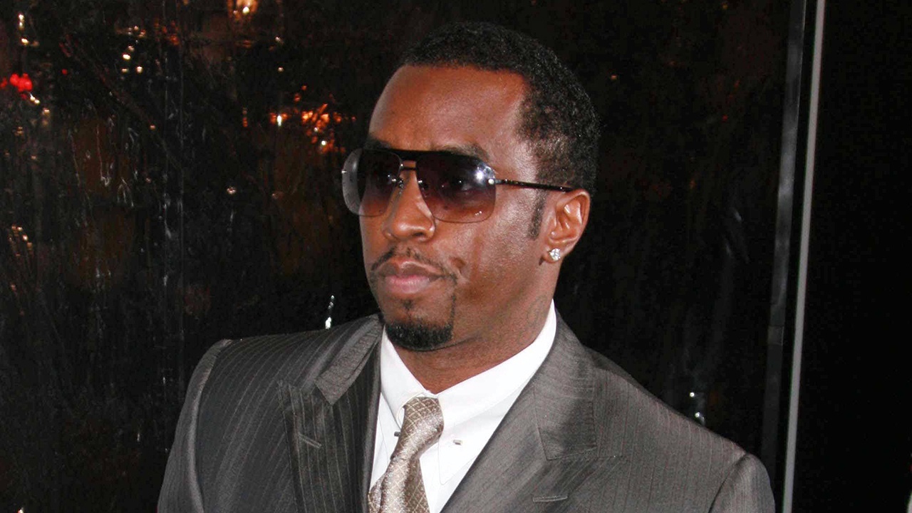 USA Today: P. Diddy предложил киллеру $1 млн за голову Тупака Шакура