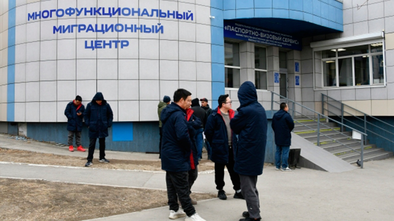 В России истек срок легализации для мигрантов В России истек срок легализации для мигрантов