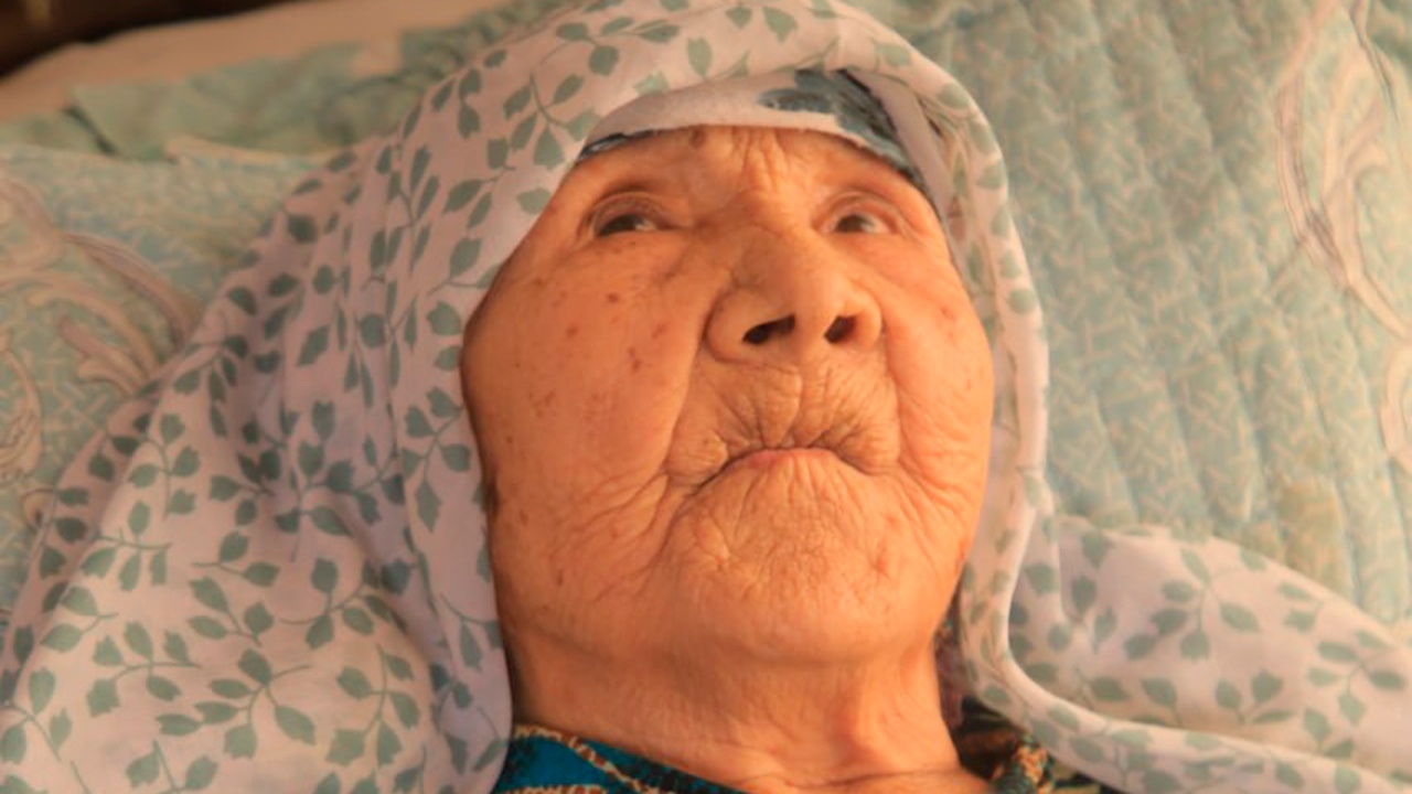 Старейшей в мире женщиной признали 130-летнюю жительницу Узбекистана Старейшей в мире женщиной признали 130-летнюю жительницу Узбекистана