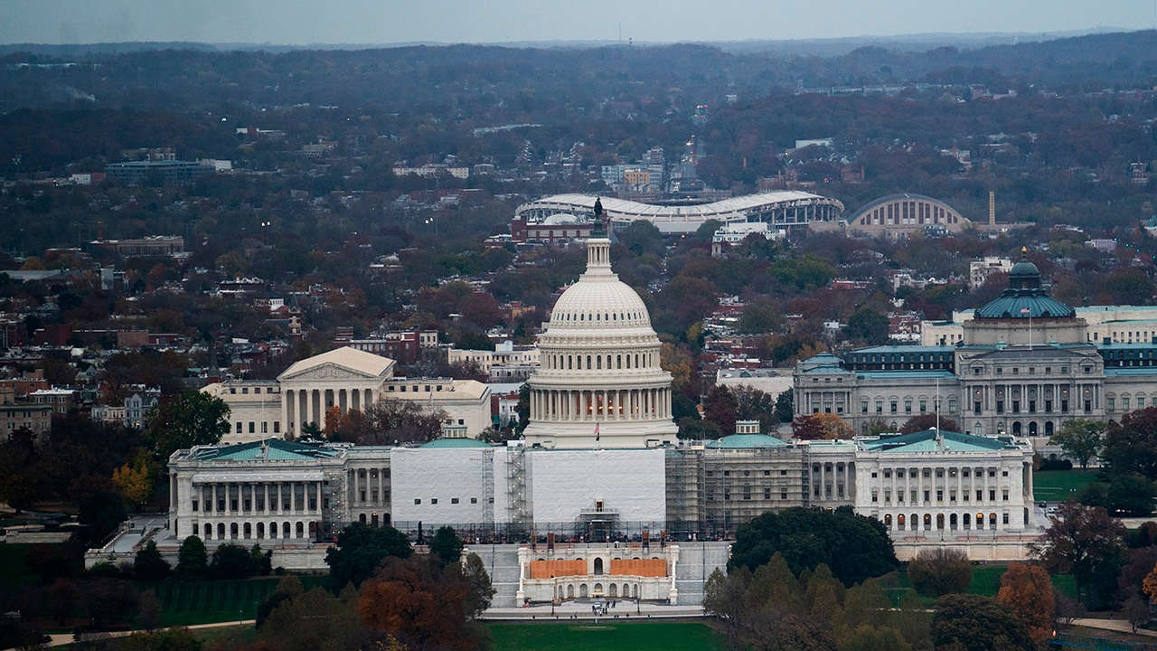 В Конгрессе США заявили о готовности ввести санкции против РФ по команде Трампа