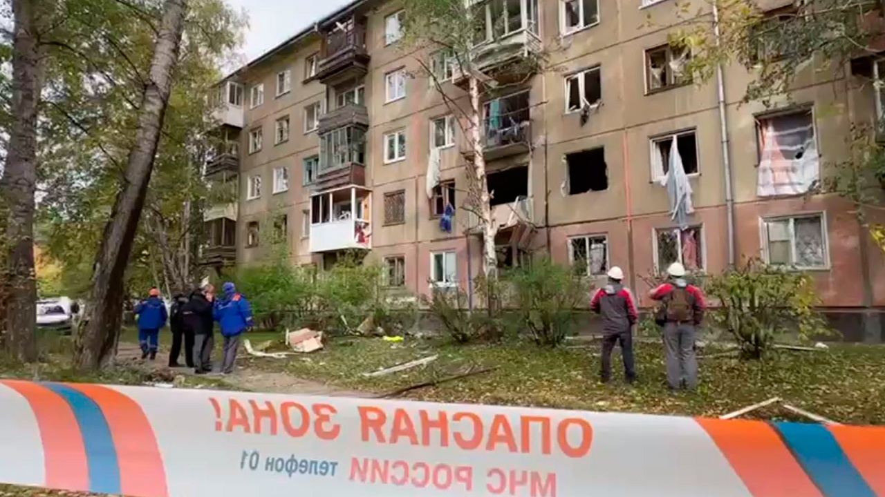 Режим ЧС ввели около дома в Ангарске, где взорвался газ Режим ЧС ввели около дома в Ангарске, где взорвался газ