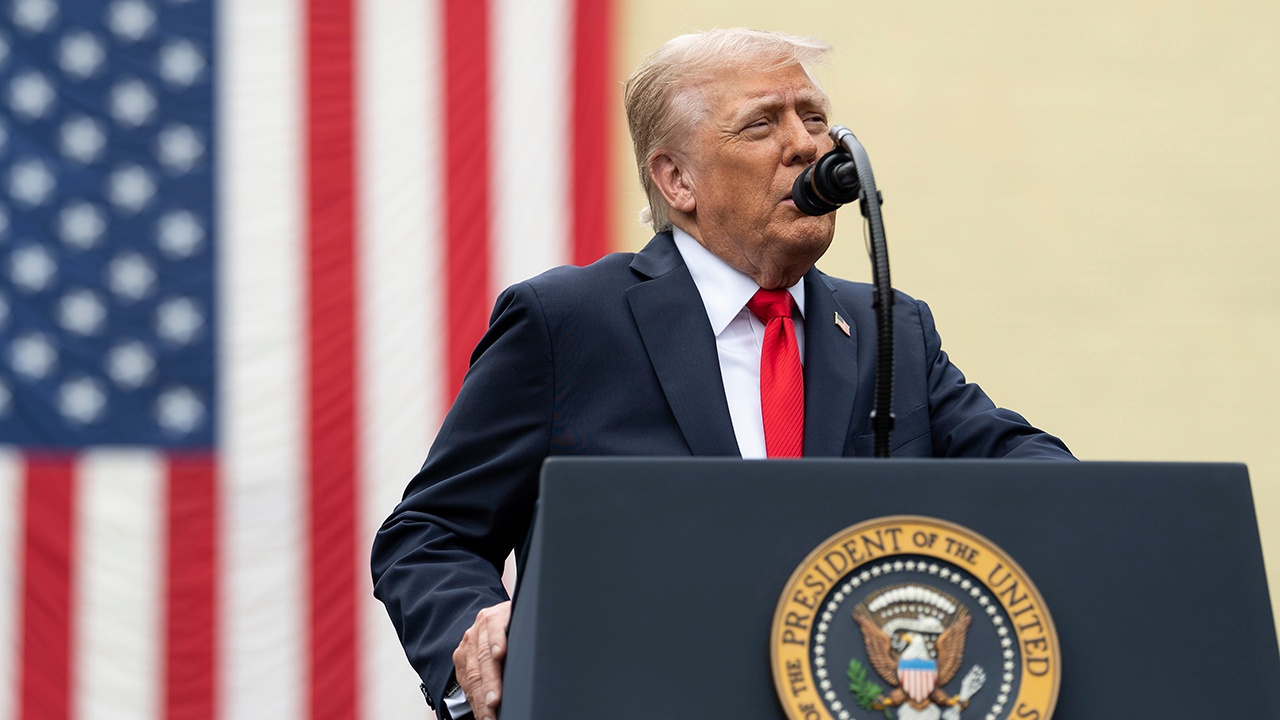 Трамп рассказал об убийстве, которое совершил нелегальный мигрант в Далласе Трамп рассказал об убийстве, которое совершил нелегальный мигрант в Далласе