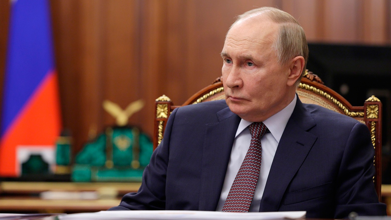 Путин направил приветствие участникам международной конференции на Алтае Путин направил приветствие участникам международной конференции на Алтае