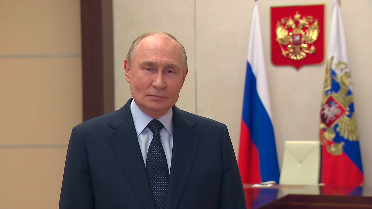 Путин обратился к участникам и зрителям «Интервидения» Путин обратился к участникам и зрителям «Интервидения»