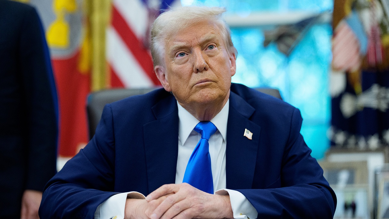 Трамп потребовал, чтобы Венесуэла приняла всех своих граждан из США Трамп потребовал, чтобы Венесуэла приняла всех своих граждан из США