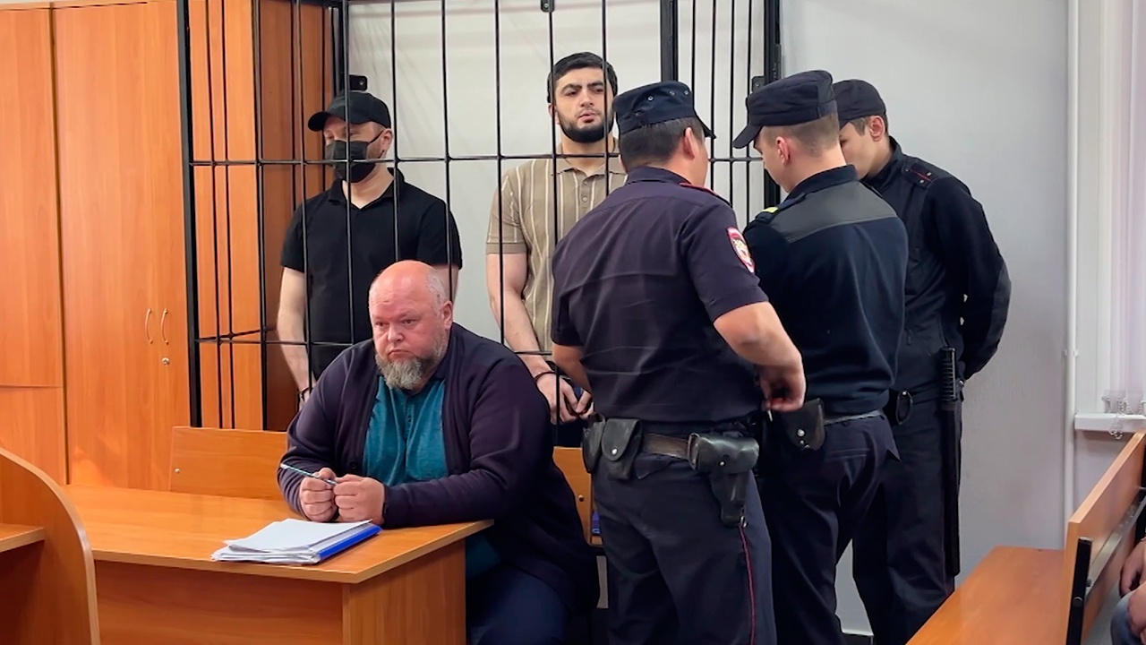 Суд приговорил производителя «Мистера Сидра» к девяти годам колонии Суд приговорил производителя «Мистера Сидра» к девяти годам колонии