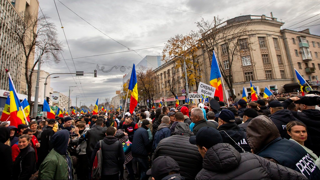 Сбои интернета наблюдали в Кишиневе на фоне акций оппозиции