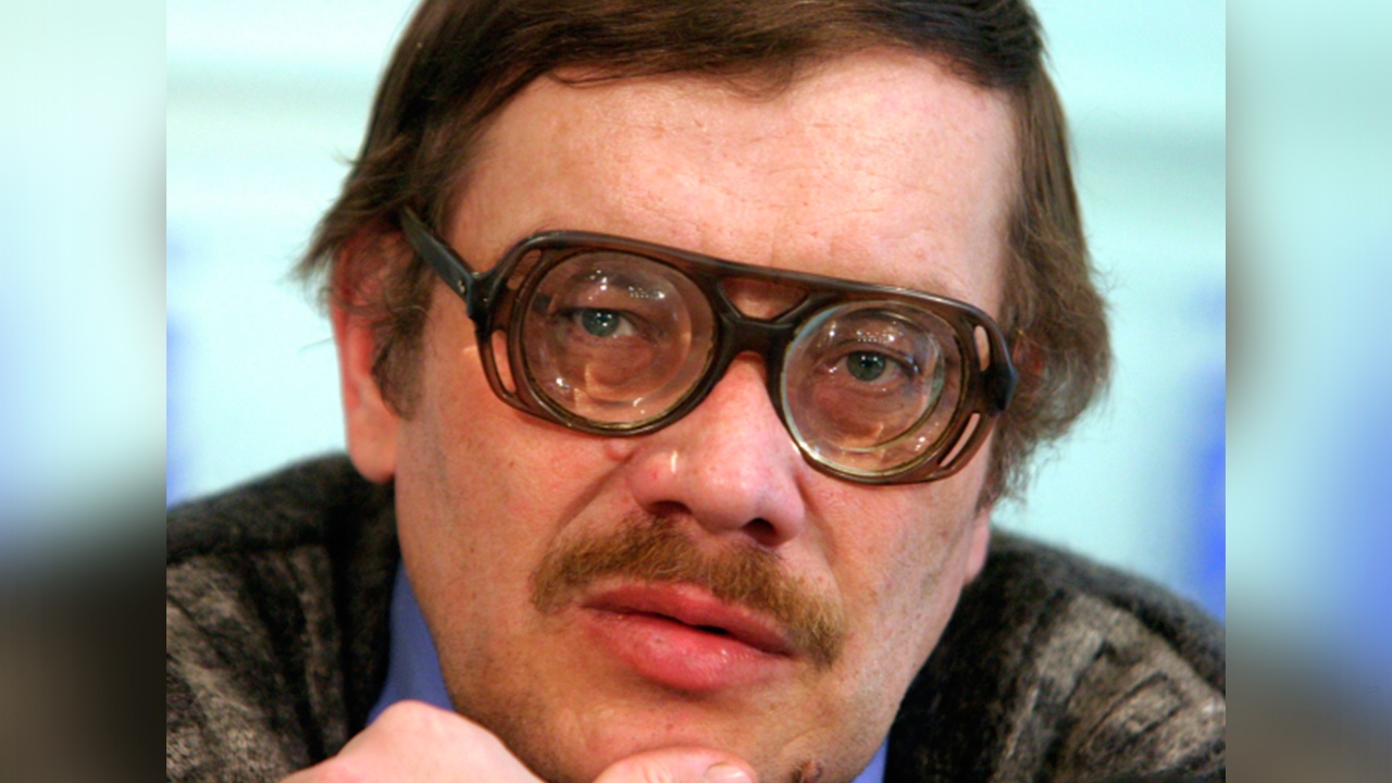 Умер культовый писатель 90-х Александр Бушков