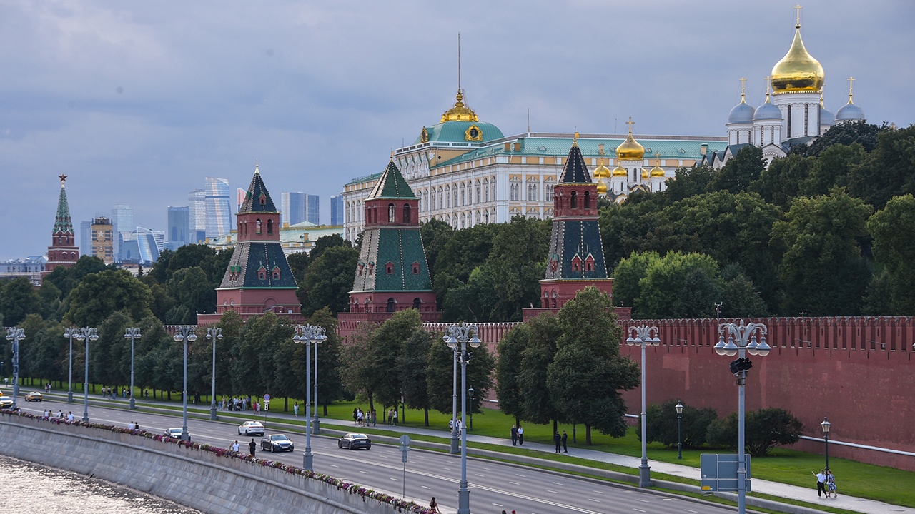 Песков сравнил дискуссии в ЕС об изъятии активов РФ с поведением банды
