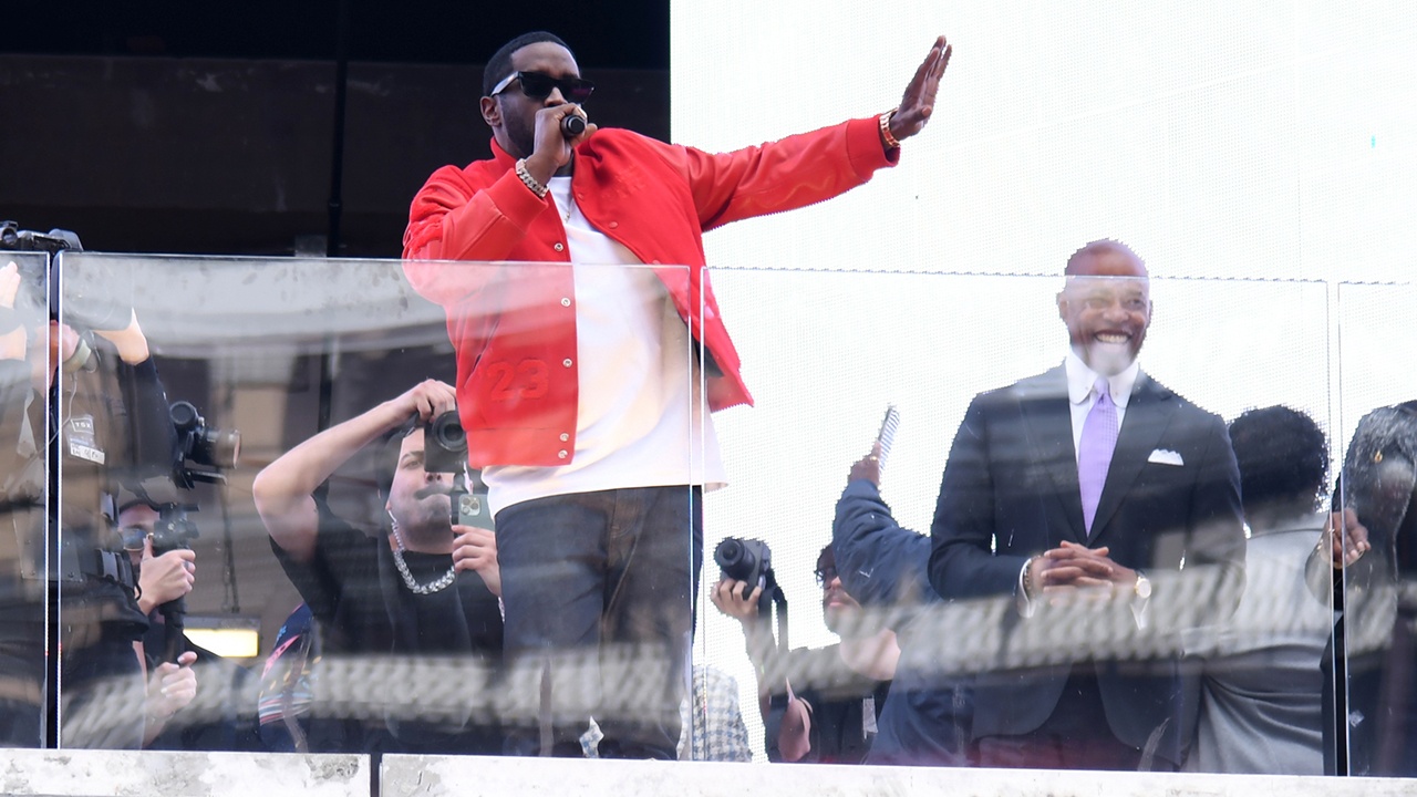 Суд в США приговорил рэпера P. Diddy более чем к 4 годам тюрьмы