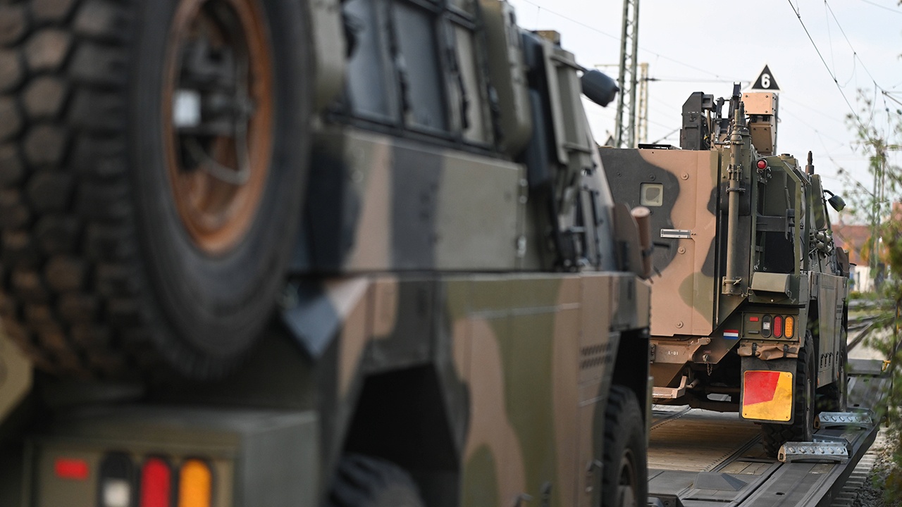 Defense News: Париж столкнулся с проблемами при переброске войск НАТО