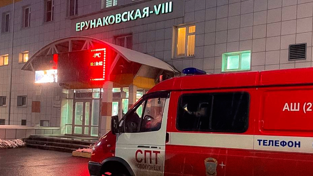 Больше 100 горняков спасли из шахты в Кузбассе после обвала породы