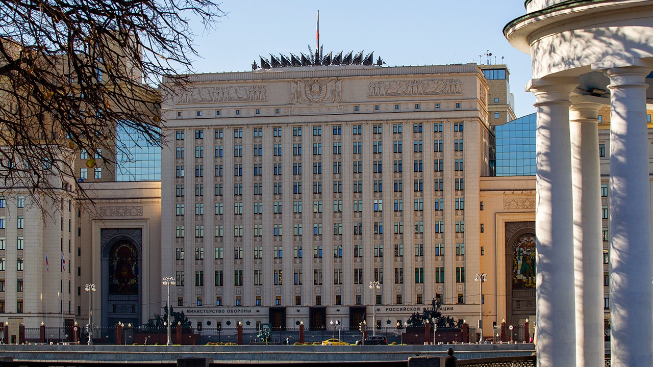 Российские силы ПВО за ночь сбили 251 украинский дрон