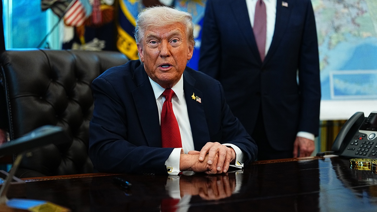 Трамп: урегулировать ситуацию на Украине сложнее, чем на Ближнем Востоке