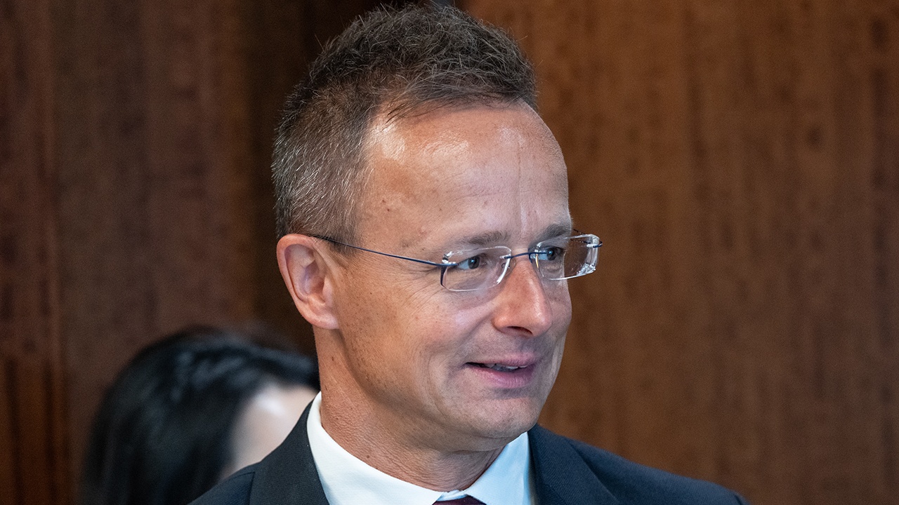 Сийярто одернул Зеленского за слова о членстве Украины в ЕС