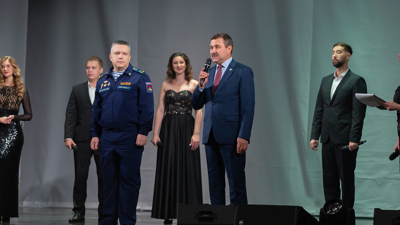 В Москве стартовал творческий конкурс МО РФ «Профессия - Родину защищать»