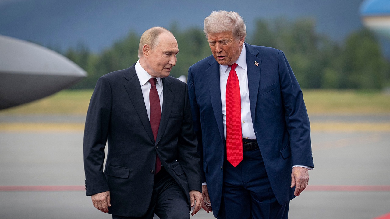 Дмитриев: РФ и США ведут диалог на базе достигнутых на Аляске соглашений 
