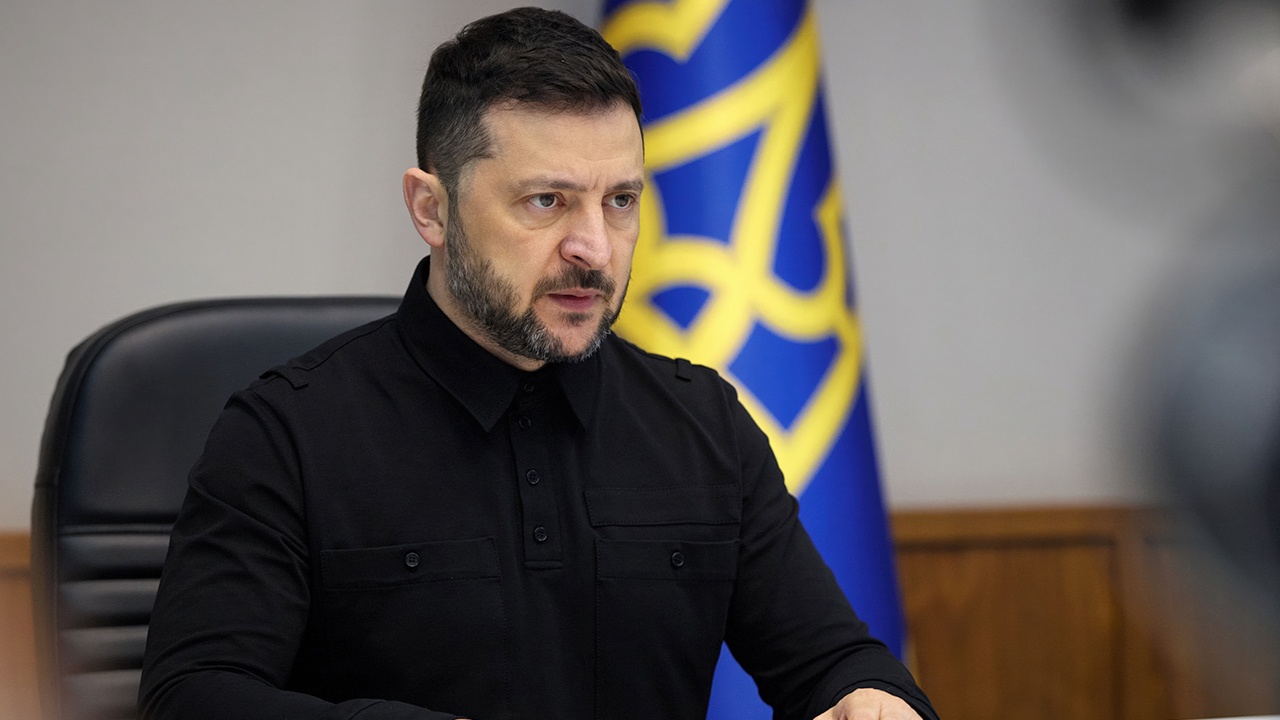 Зеленский пообещал ввести военную администрацию в Одессе Зеленский пообещал ввести военную администрацию в Одессе