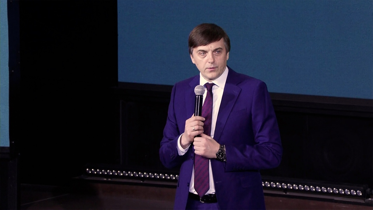 Кравцов назвал Пансион воспитанниц МО РФ уникальным учебным учреждением Кравцов назвал Пансион воспитанниц МО РФ уникальным учебным учреждением