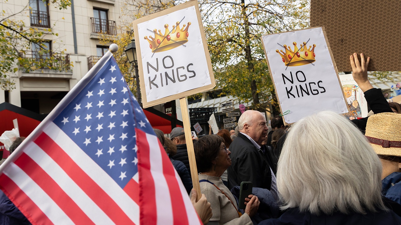 В США начались акции протеста против Трампа В США начались акции протеста против Трампа