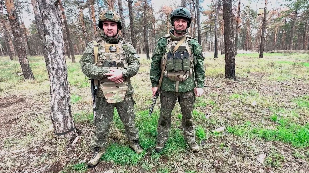 Отец и сын рассказали о службе в минометном расчете в Херсонской области Отец и сын рассказали о службе в минометном расчете в Херсонской области