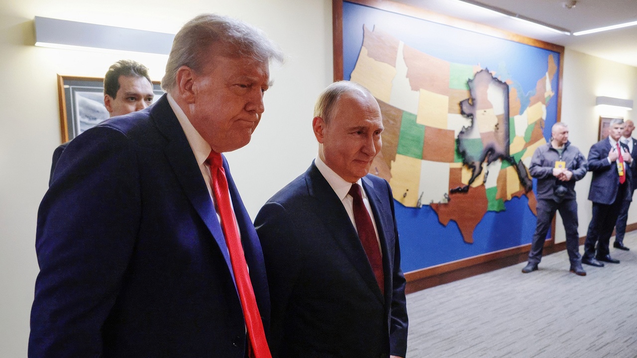 Песков: нужно сделать много «домашней работы» перед встречей Путина и Трампа Песков: нужно сделать много «домашней работы» перед встречей Путина и Трампа